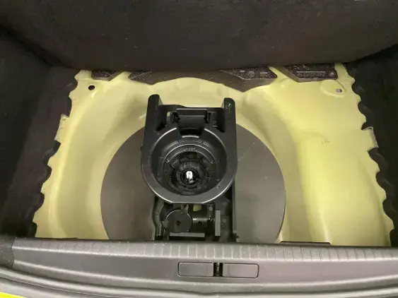 PEUGEOT 208 II - voiture d'occasion - Photo 17