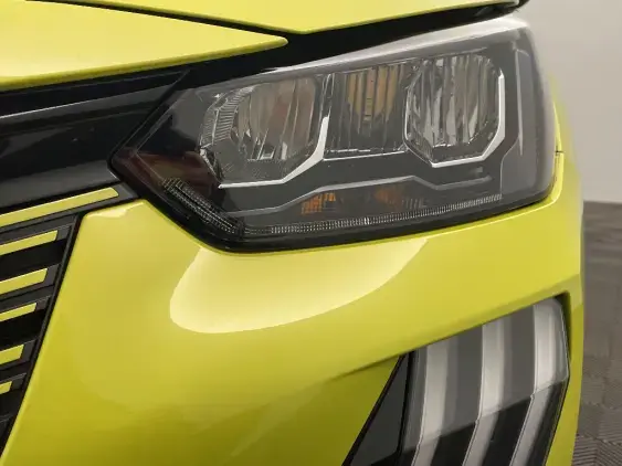 PEUGEOT 208 II - voiture d'occasion - Photo 22