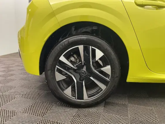 PEUGEOT 208 II - voiture d'occasion - Photo 25