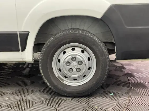 PEUGEOT BOXER FG II - voiture d'occasion - Photo 23