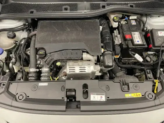 PEUGEOT 208 BUSINESS R II - voiture d'occasion - Photo 21