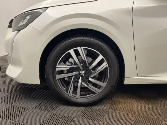 PEUGEOT 208 BUSINESS R II - voiture d'occasion - Photo 23