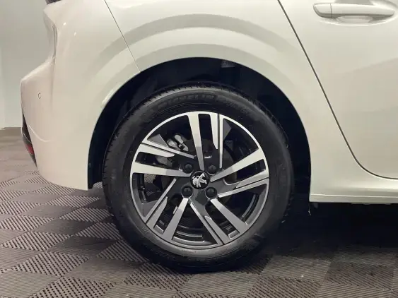 PEUGEOT 208 BUSINESS R II - voiture d'occasion - Photo 25