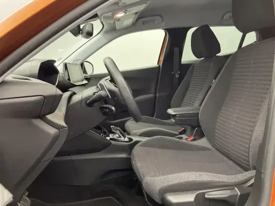 PEUGEOT 2008 II - voiture d'occasion - Photo 18