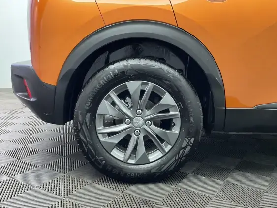 PEUGEOT 2008 II - voiture d'occasion - Photo 25