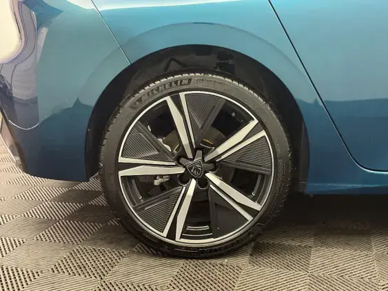 PEUGEOT 308 III - voiture d'occasion - Photo 24