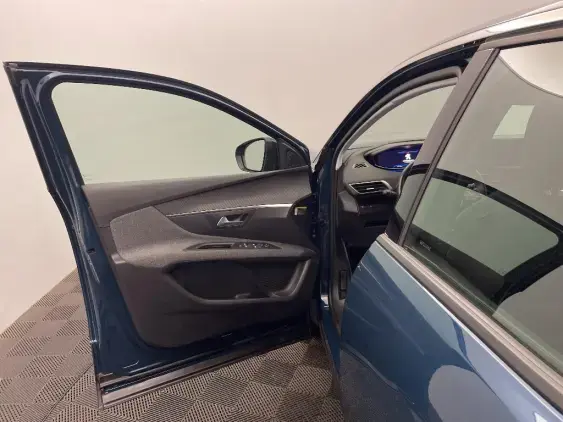 PEUGEOT 3008 II - voiture d'occasion - Photo 19