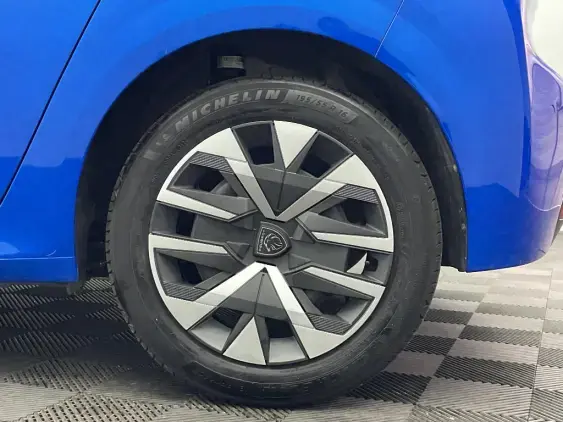 PEUGEOT 208 BUSINESS R II - voiture d'occasion - Photo 24