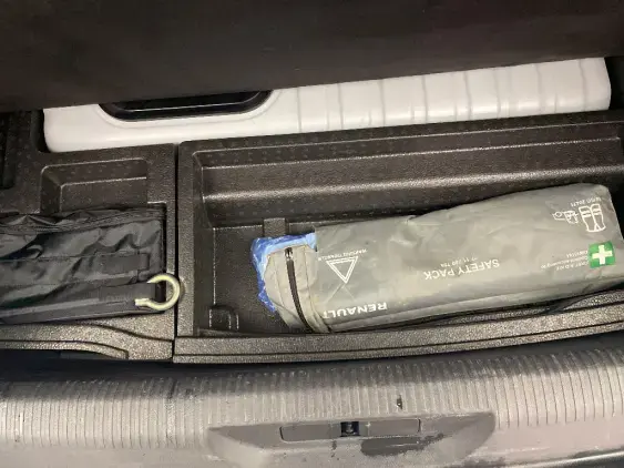 PEUGEOT 308 III - voiture d'occasion - Photo 17