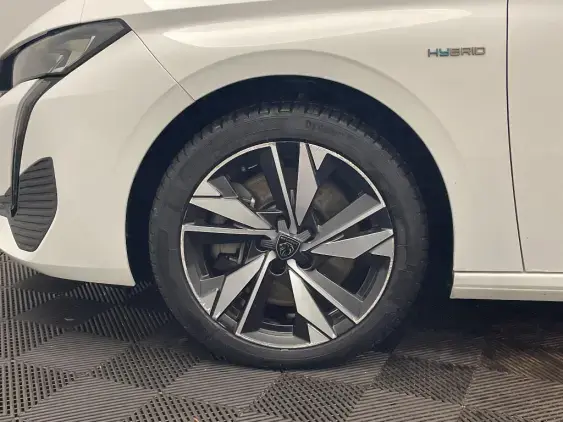 PEUGEOT 308 III - voiture d'occasion - Photo 23