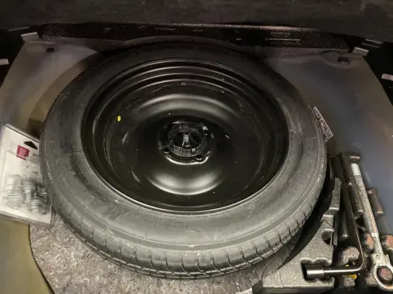 PEUGEOT 2008 II - voiture d'occasion - Photo 17