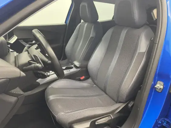 PEUGEOT 2008 II - voiture d'occasion - Photo 18