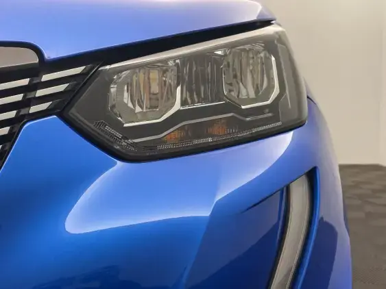 PEUGEOT 2008 II - voiture d'occasion - Photo 22