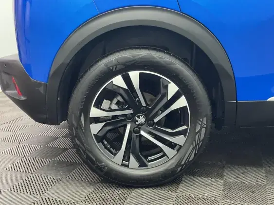 PEUGEOT 2008 II - voiture d'occasion - Photo 25