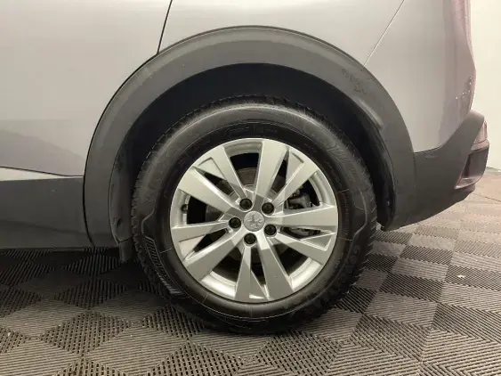 PEUGEOT 3008 II - voiture d'occasion - Photo 24