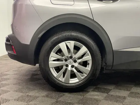 PEUGEOT 3008 II - voiture d'occasion - Photo 25