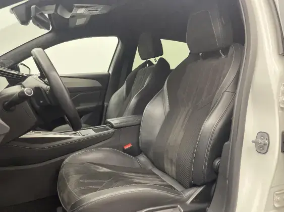 PEUGEOT 308 III - voiture d'occasion - Photo 18