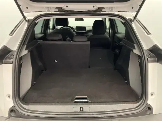 PEUGEOT 2008 II - voiture d'occasion - Photo 16