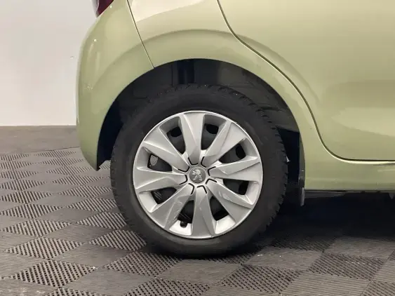 PEUGEOT 108 - voiture d'occasion - Photo 25