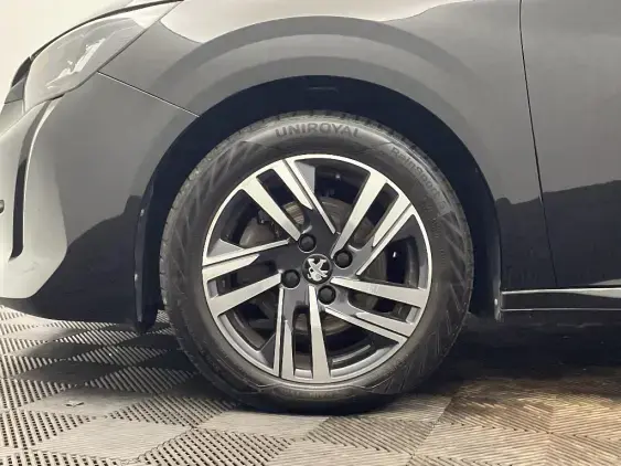 PEUGEOT 208 BUSINESS R II - voiture d'occasion - Photo 23