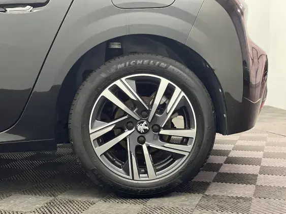 PEUGEOT 208 BUSINESS R II - voiture d'occasion - Photo 24