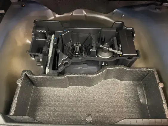 PEUGEOT 2008 II - voiture d'occasion - Photo 17