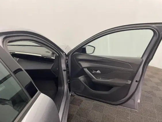 PEUGEOT 308 III - voiture d'occasion - Photo 20