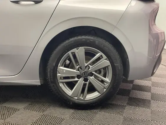 PEUGEOT 308 III - voiture d'occasion - Photo 24