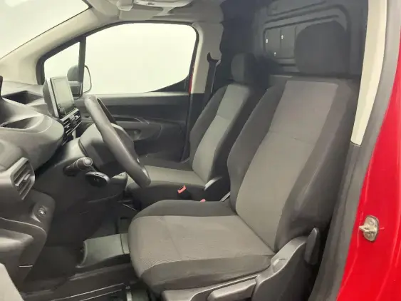 PEUGEOT PARTNER III - voiture d'occasion - Photo 17