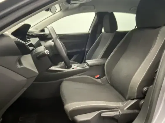 PEUGEOT 308 III - voiture d'occasion - Photo 18