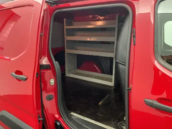 PEUGEOT PARTNER III - voiture d'occasion - Photo 16