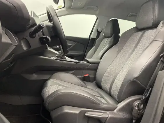 PEUGEOT 3008 II - voiture d'occasion - Photo 18