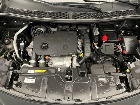 PEUGEOT 3008 II - voiture d'occasion - Photo 21