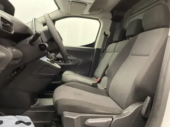 PEUGEOT PARTNER III - voiture d'occasion - Photo 18