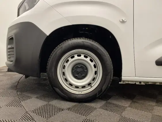 PEUGEOT PARTNER III - voiture d'occasion - Photo 23