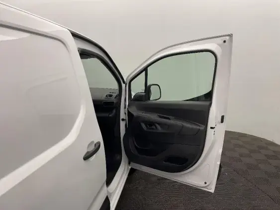 PEUGEOT PARTNER III - voiture d'occasion - Photo 19