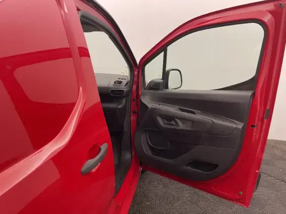 PEUGEOT PARTNER III - voiture d'occasion - Photo 20