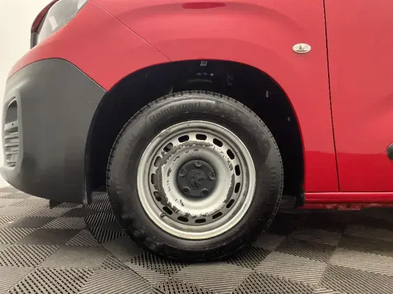 PEUGEOT PARTNER III - voiture d'occasion - Photo 23