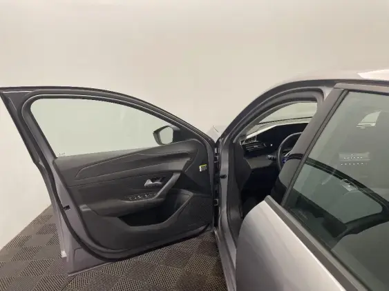 PEUGEOT 308 III - voiture d'occasion - Photo 19