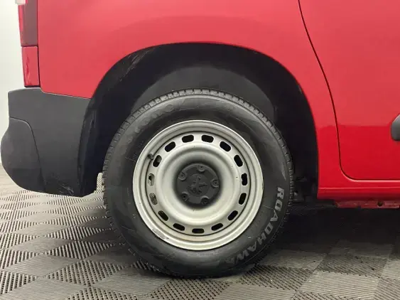 PEUGEOT PARTNER III - voiture d'occasion - Photo 25