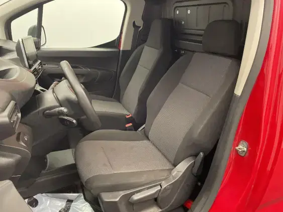 PEUGEOT PARTNER III - voiture d'occasion - Photo 17