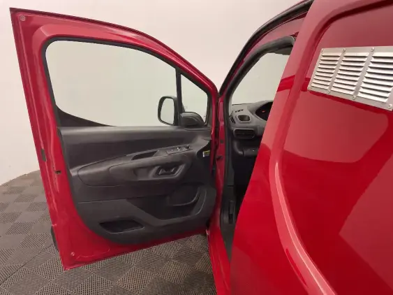 PEUGEOT PARTNER III - voiture d'occasion - Photo 18