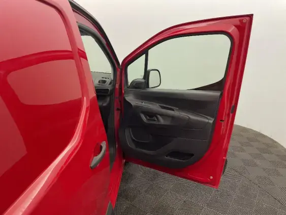 PEUGEOT PARTNER III - voiture d'occasion - Photo 19