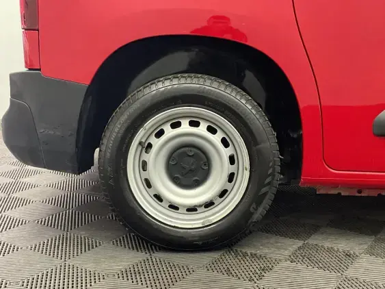 PEUGEOT PARTNER III - voiture d'occasion - Photo 24