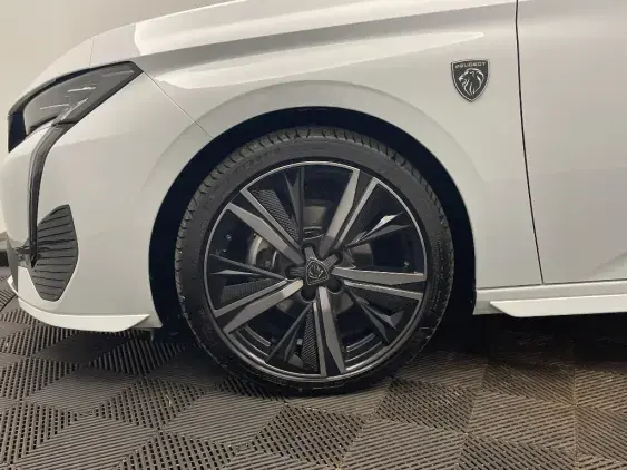 PEUGEOT 308 III - voiture d'occasion - Photo 23