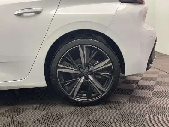 PEUGEOT 308 III - voiture d'occasion - Photo 24