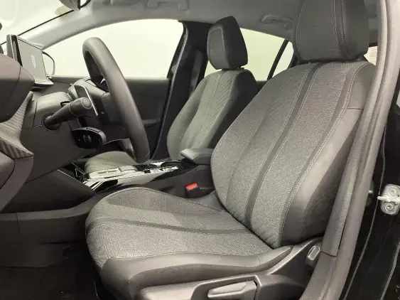 PEUGEOT 208 II - voiture d'occasion - Photo 18