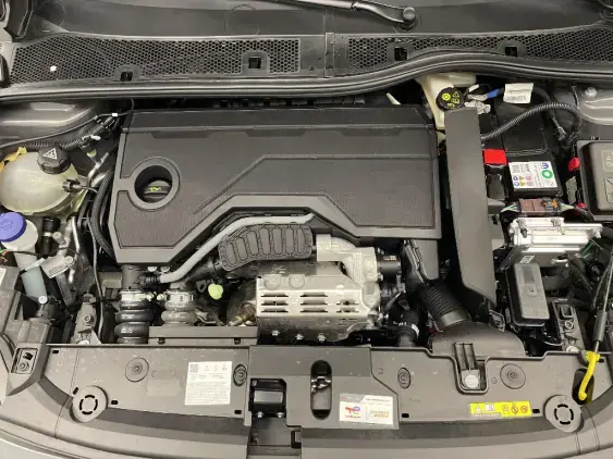 PEUGEOT 208 II - voiture d'occasion - Photo 21