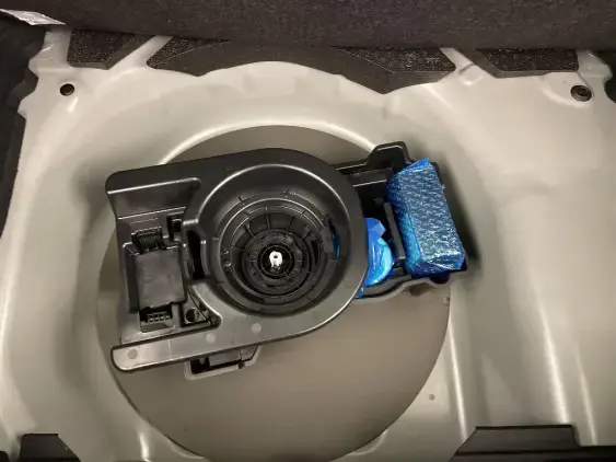 PEUGEOT 208 II - voiture d'occasion - Photo 17