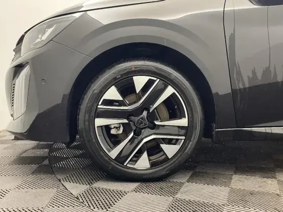 PEUGEOT 208 II - voiture d'occasion - Photo 23